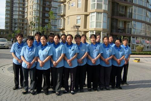 物業(yè)公司如何提升保安保潔服務(wù)水平